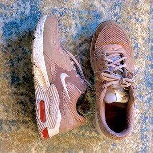 Pink Nike Air Max 8.5